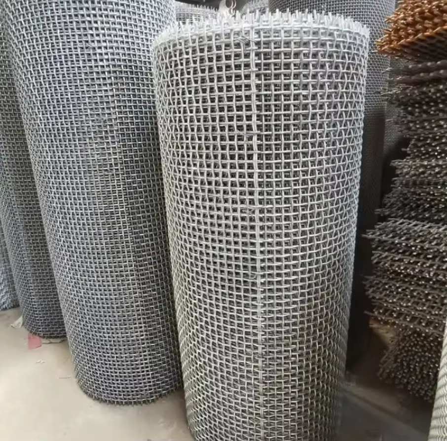Crimped Woven Wire Mesh reference image for KAIFIL product page