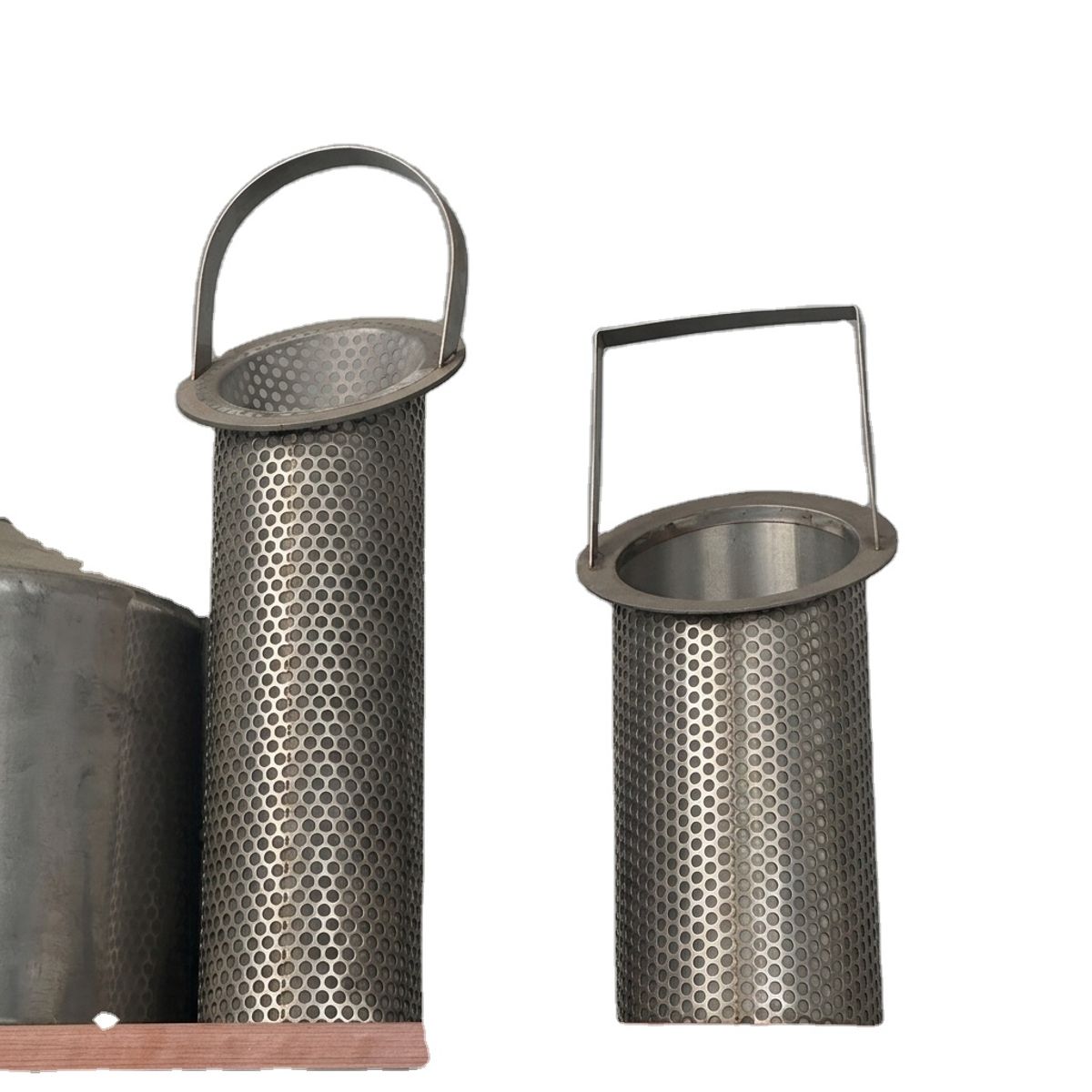SS304 perforated filter baskets with lifting handles for pressure vessel service