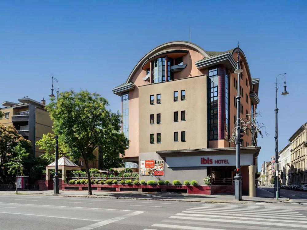 ibis Budapest Heroes Square