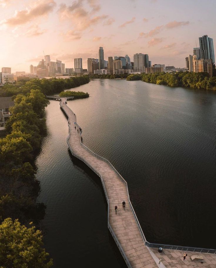 Lady Bird Lake Hike & Bike Trail