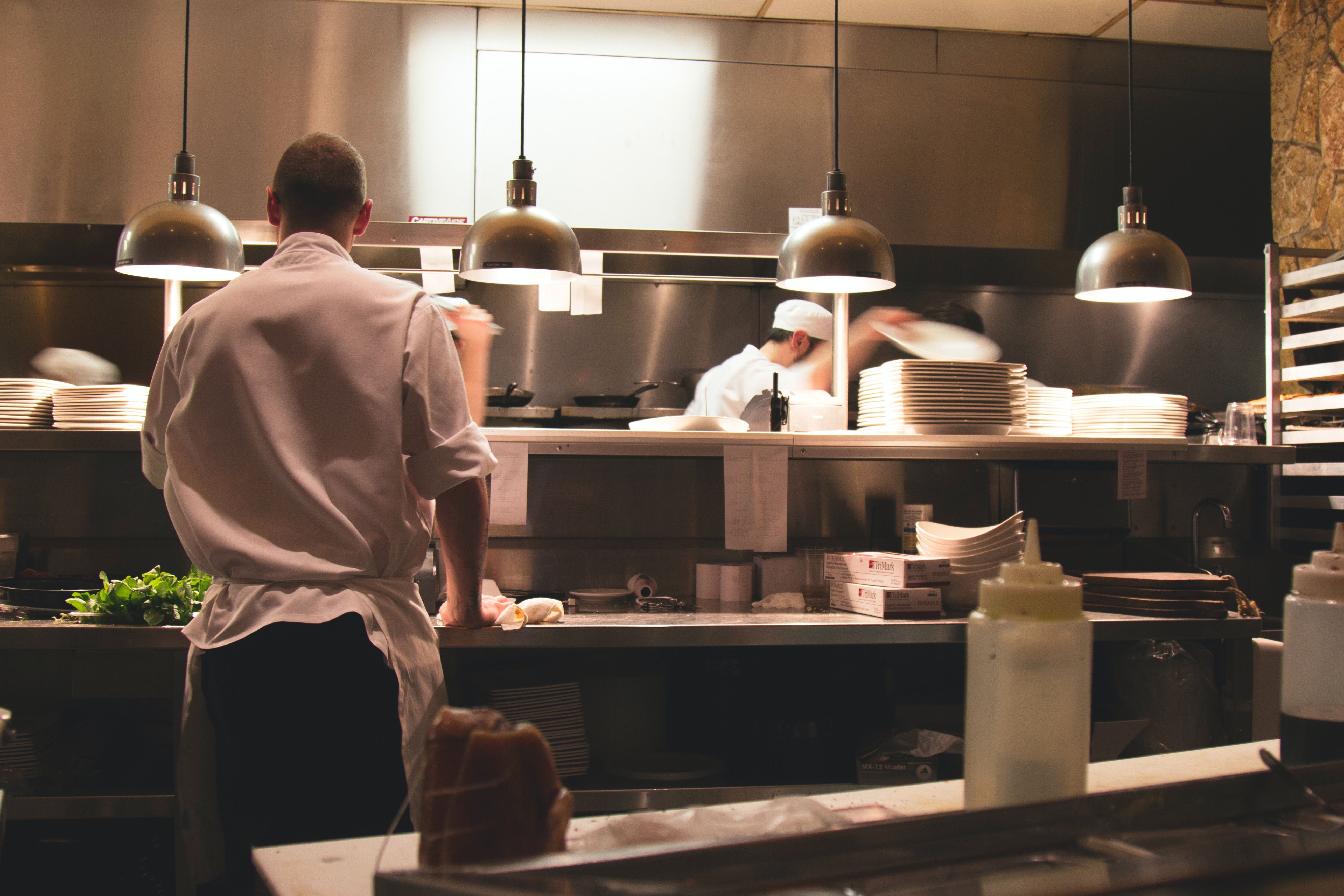 4 Financial Tips to Keep Your Restaurant Startup Healthy and Growing