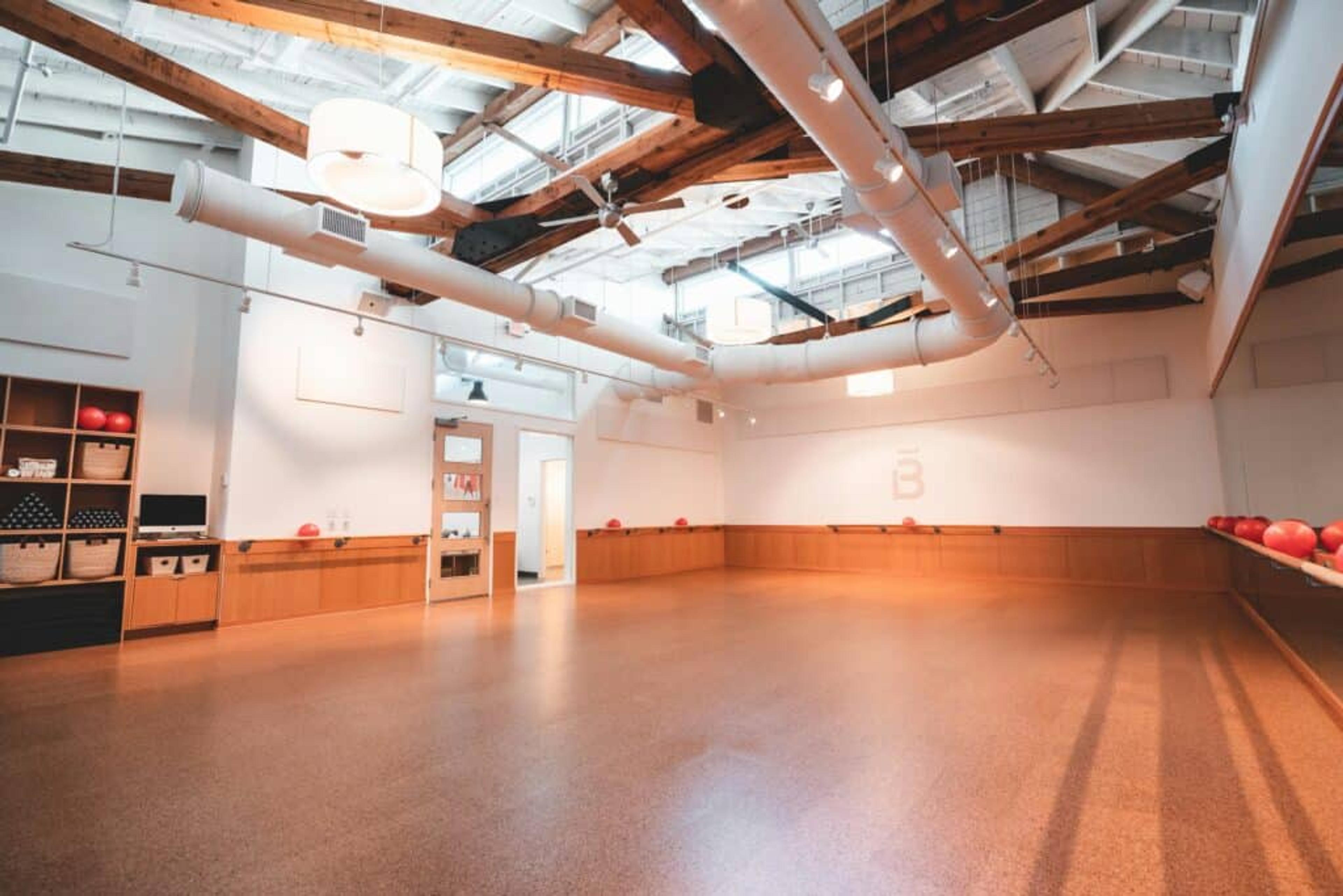 barre3 Edmonds Studio
