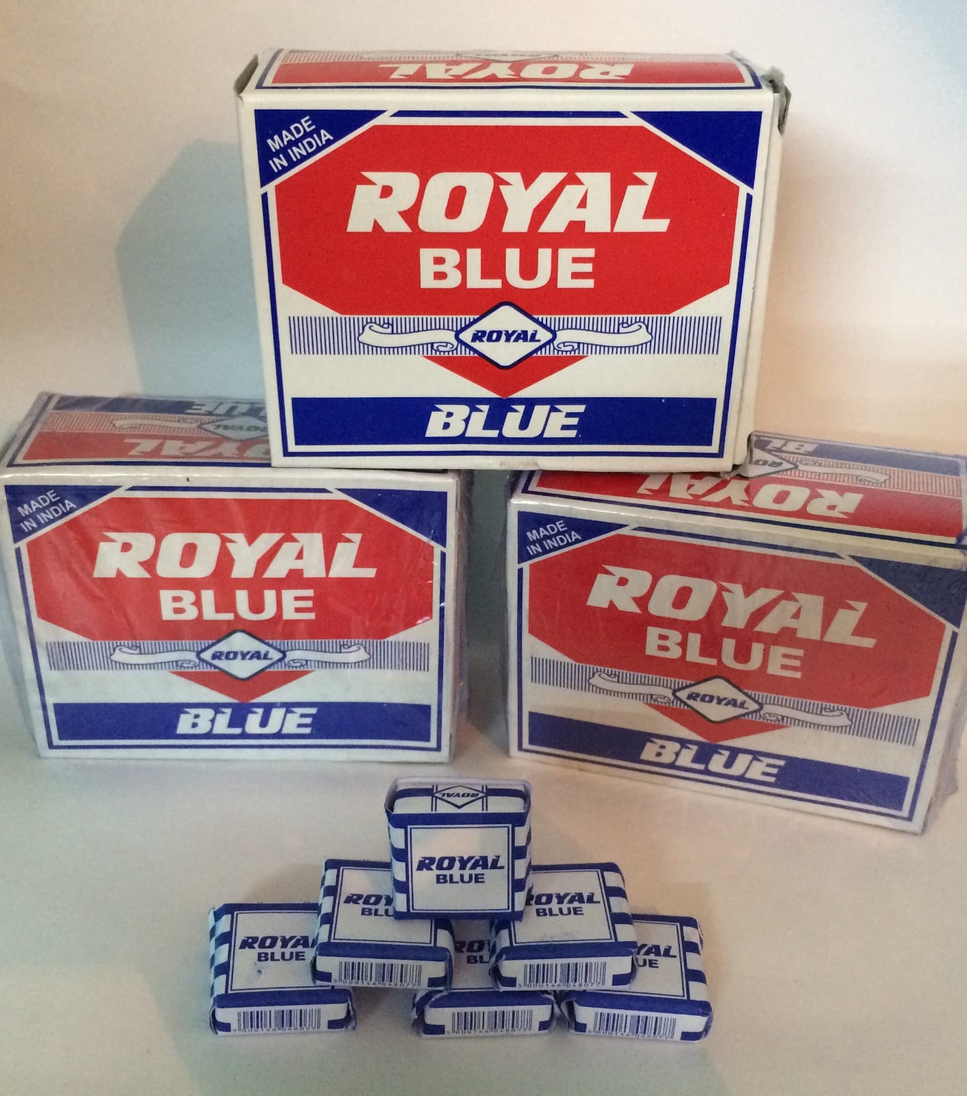 Royal Blue Fabric Whitener & Brightener