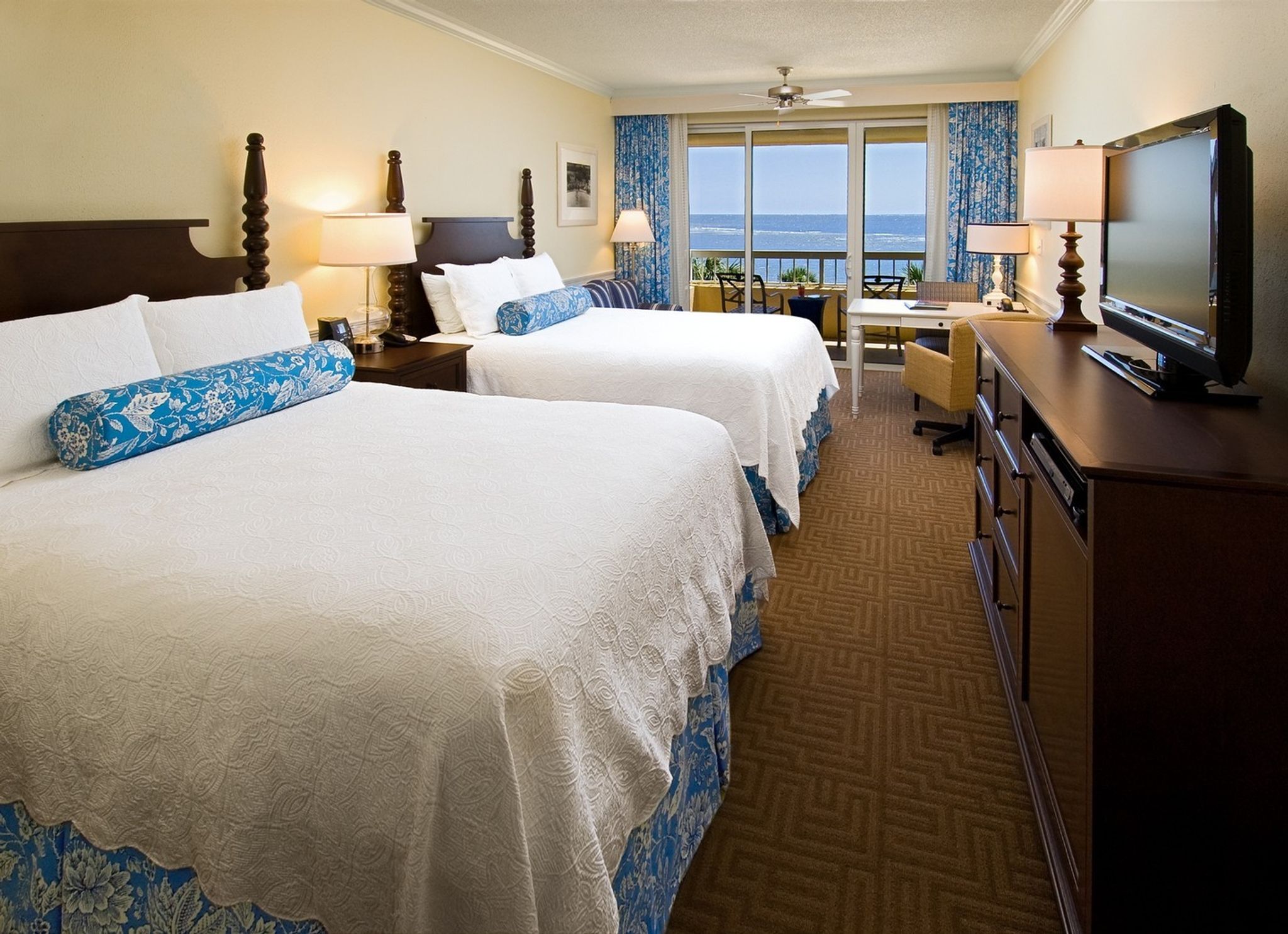 Premium Oceanfront Rooms