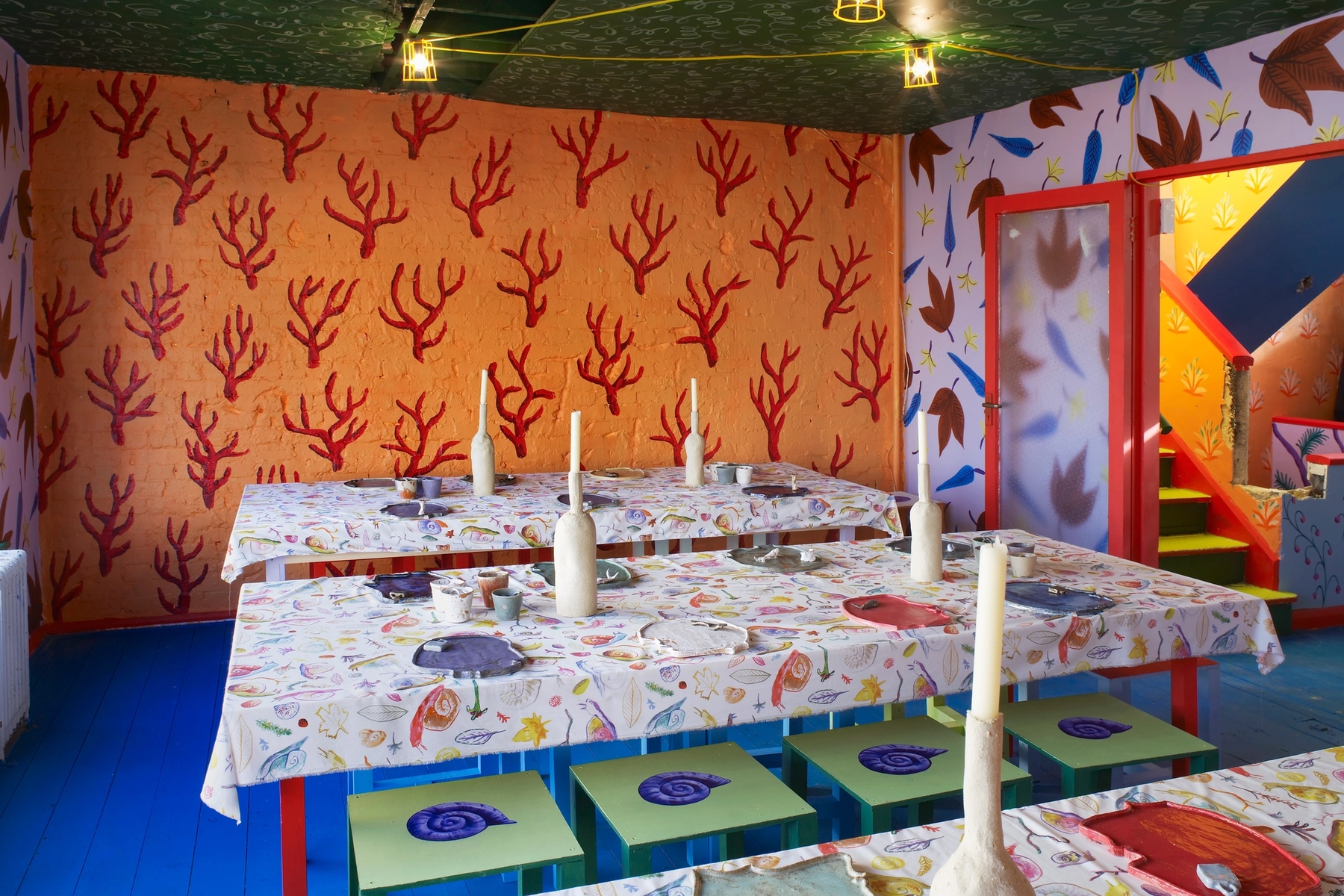 'Snails in Notting Hill', RISE Projects, London, 2015 (with Jesse Wine);
installation view. Photo by Hugo Rittson Thomas