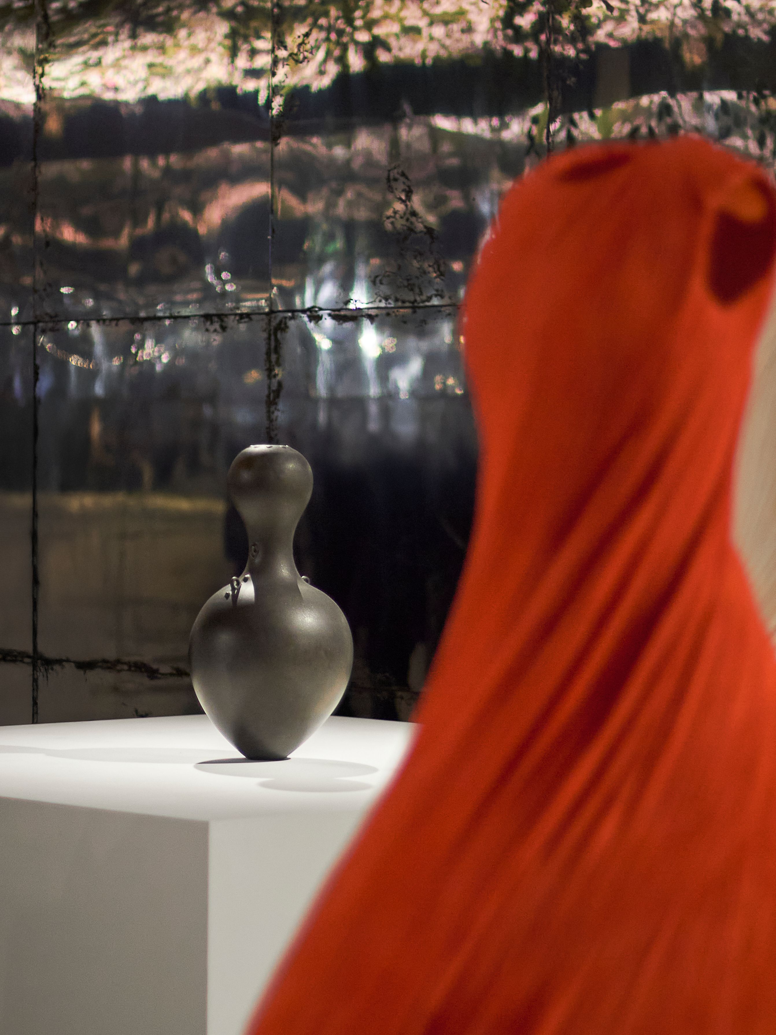 Dior Couture SS26 Exhibition: When Magdalene Odundo meets Jonathan
