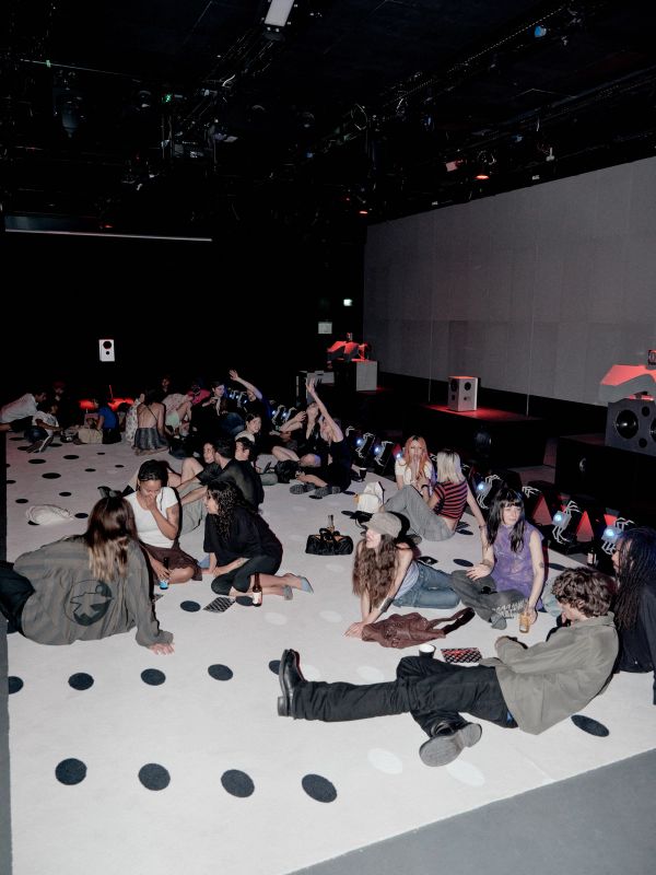 Nike x DSM Air Superfly Launch: <em>Novembre LOUNGE</em>