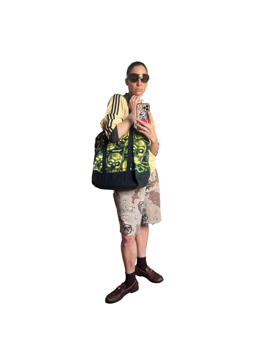 Bag Supreme, Top Wales Bonner X Adidas, Shorts Supreme X Aphex Twin, Sunglasses Jean Paul Gaultier, Shoes Miu Miu