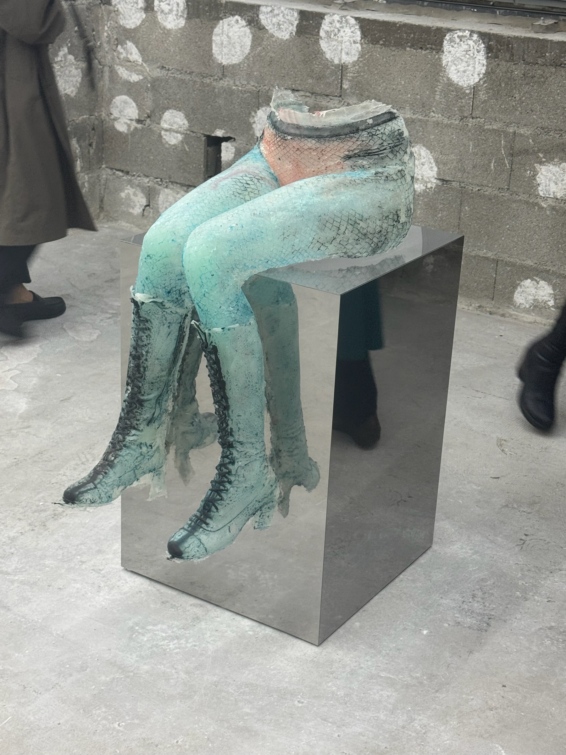 Rebecca Ackroyd | Deborah Schamoni, Munich