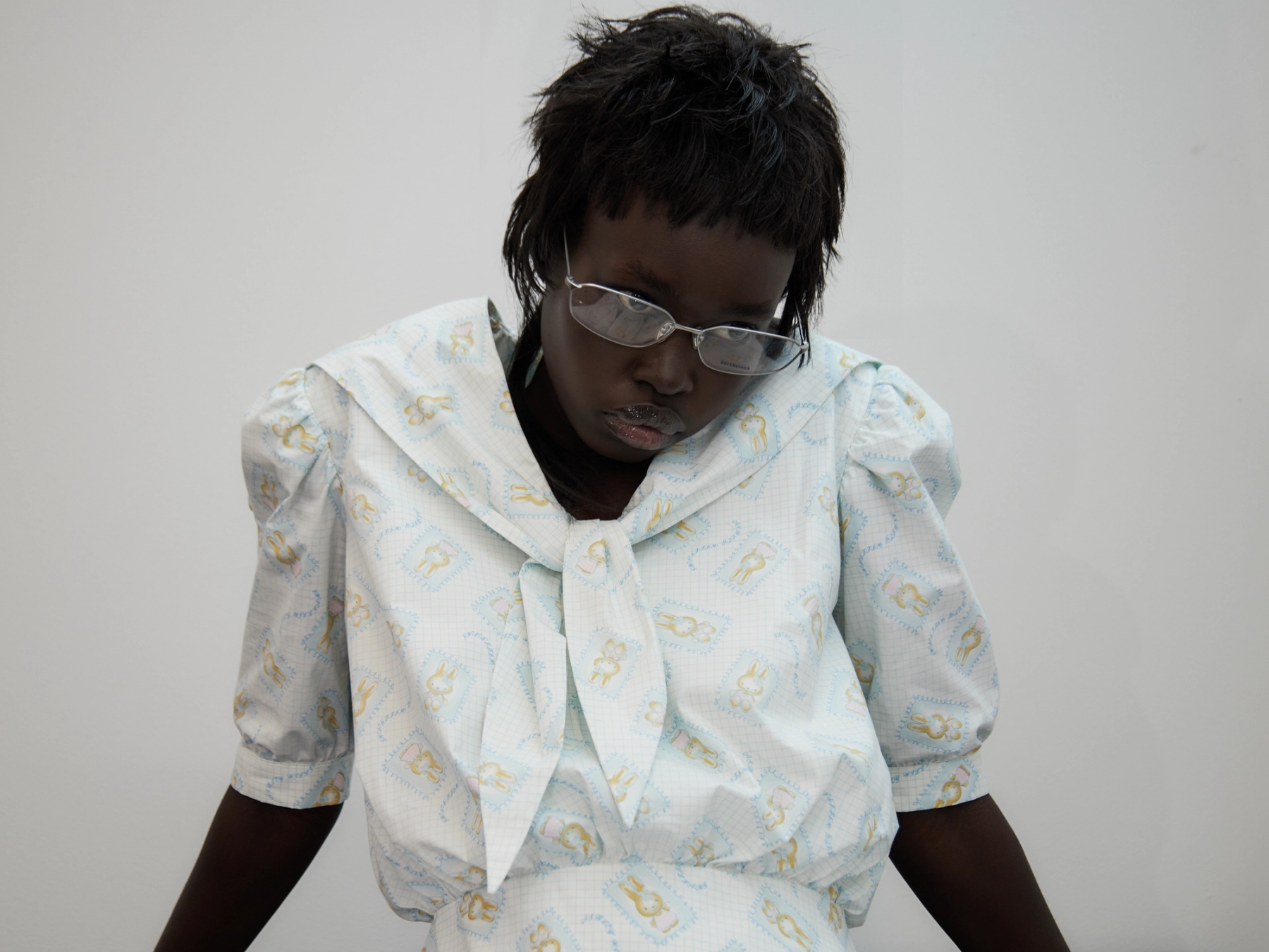 Dress Ashley Williams, Tights Stylist’s own, Heels Manolo Blahnik, Glasses Balenciaga