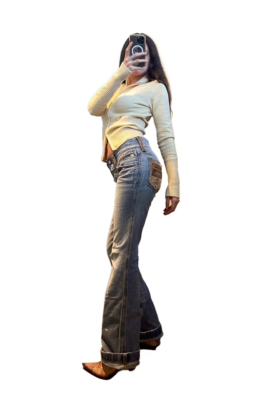 Left to right: T-shirt & Headband no brand, Jeans Uniqlo, Loafers Zara | Top & Python Boots vintage, Jeans Dolce & Gabbana  