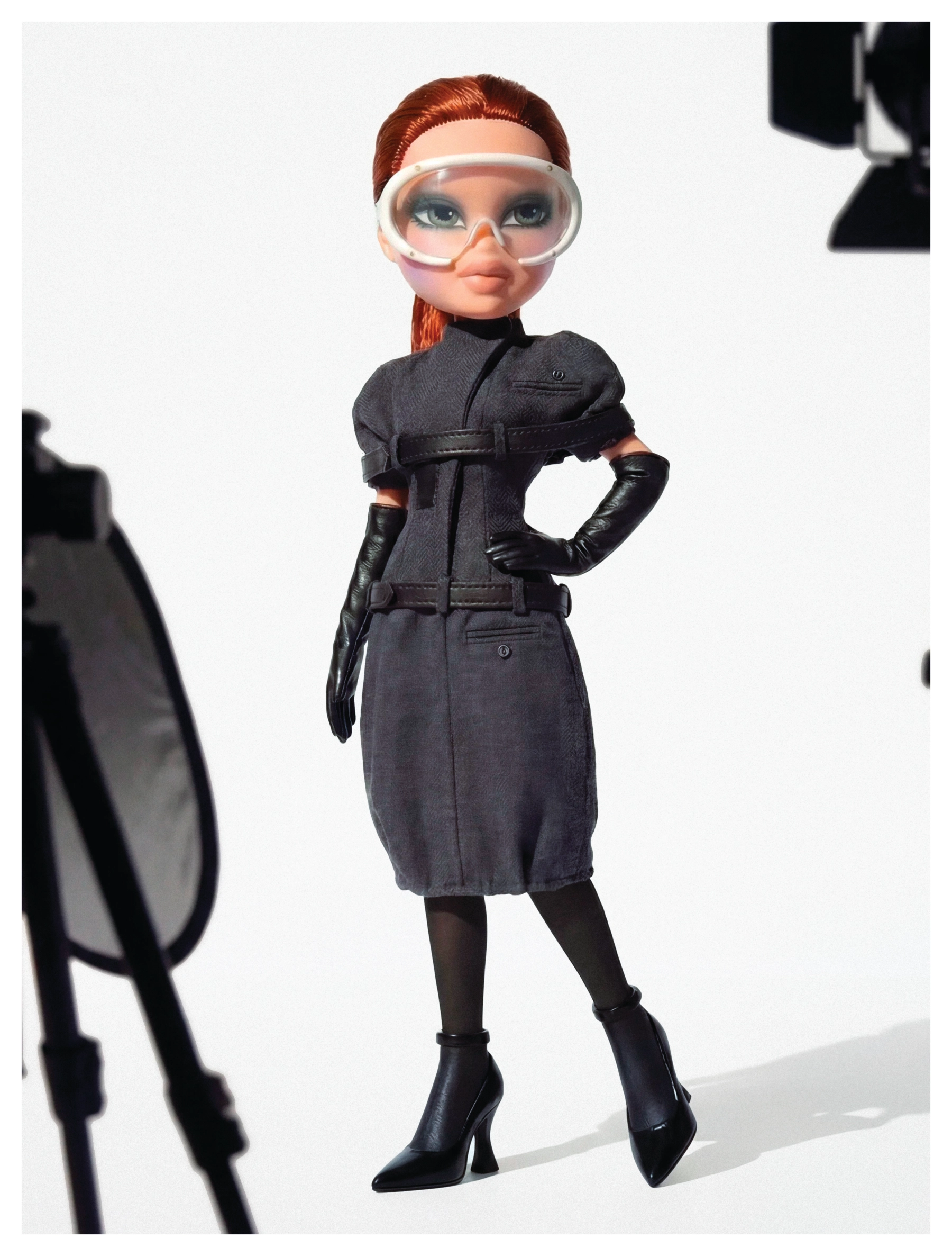  Dress Hodakova, Gloves Balenciaga, Sunglasses Ferrari, Shoes stylist’s own