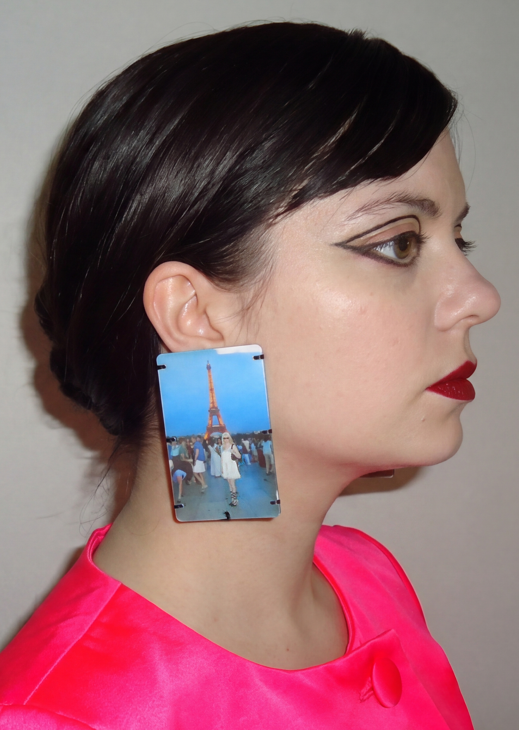 Top Vaquera, Earring D’Heygere 
