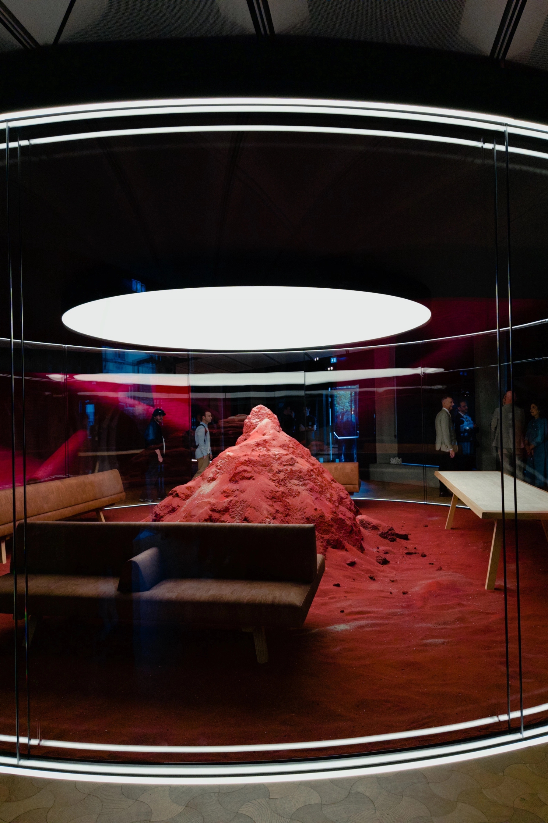 Herzog de Meuron x UniFo