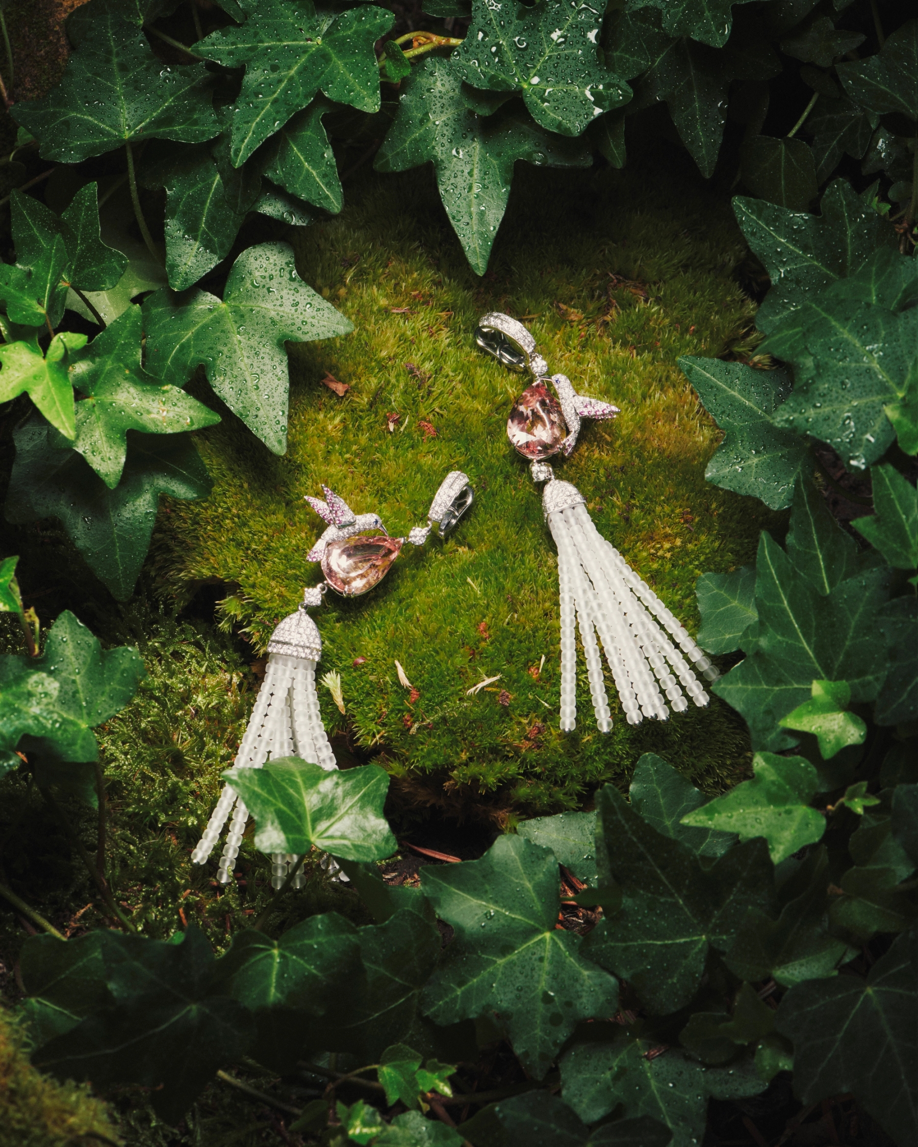 Earrings Boucheron Hopi, the hummingbird pendant, set with morganites and rock crystal, paved with sapphires and diamonds on white gold