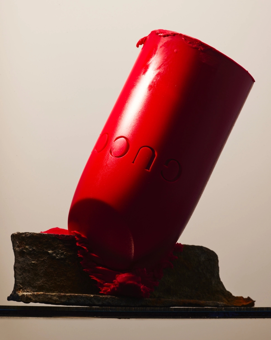 Left to right: Lipstick Gucci, Lipstick Hermès