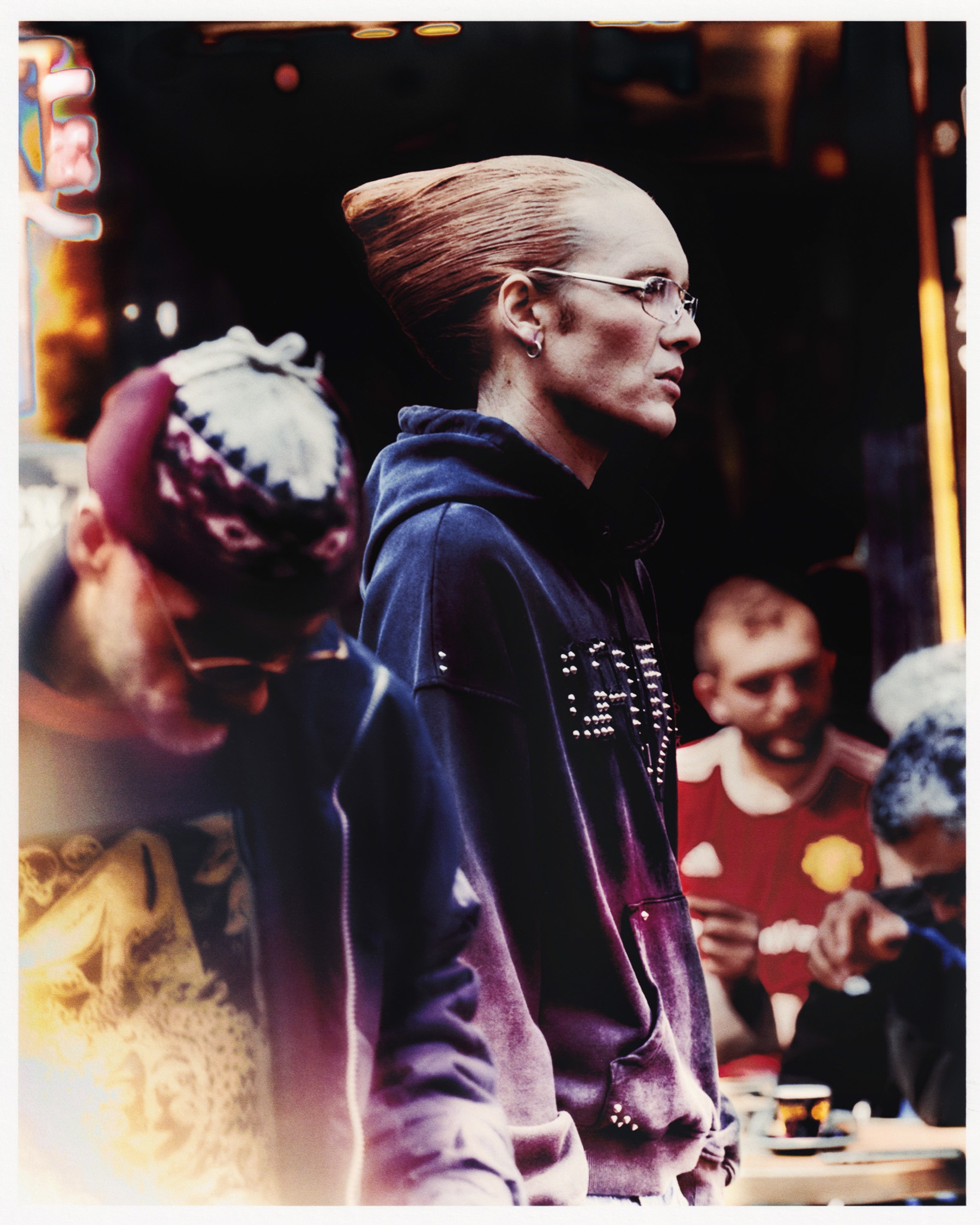 Sweater Racer Worldwide, Sunglasses seen at Seconde Vue, Earring talent’s own
