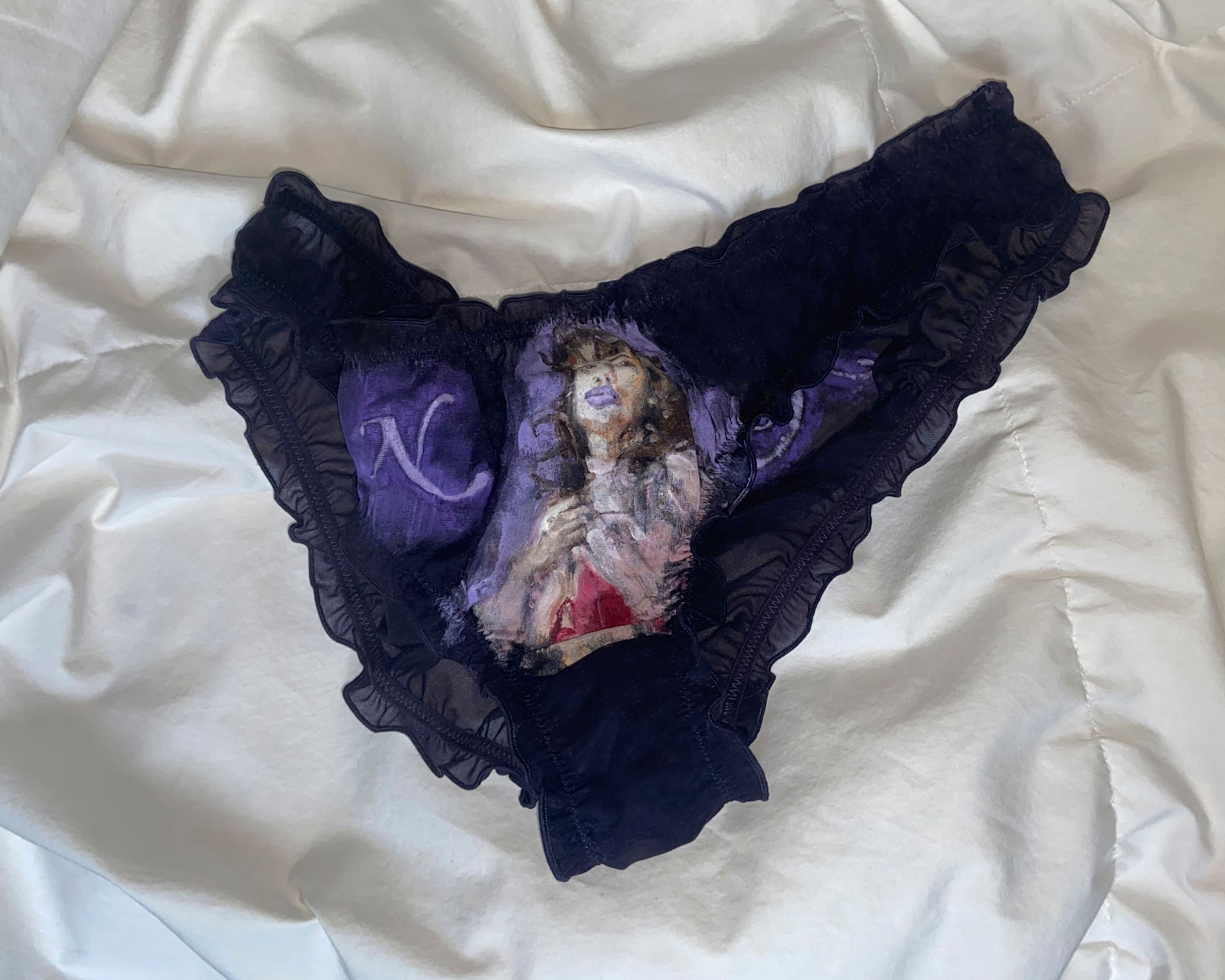 Panties Ana Castillo for novembre