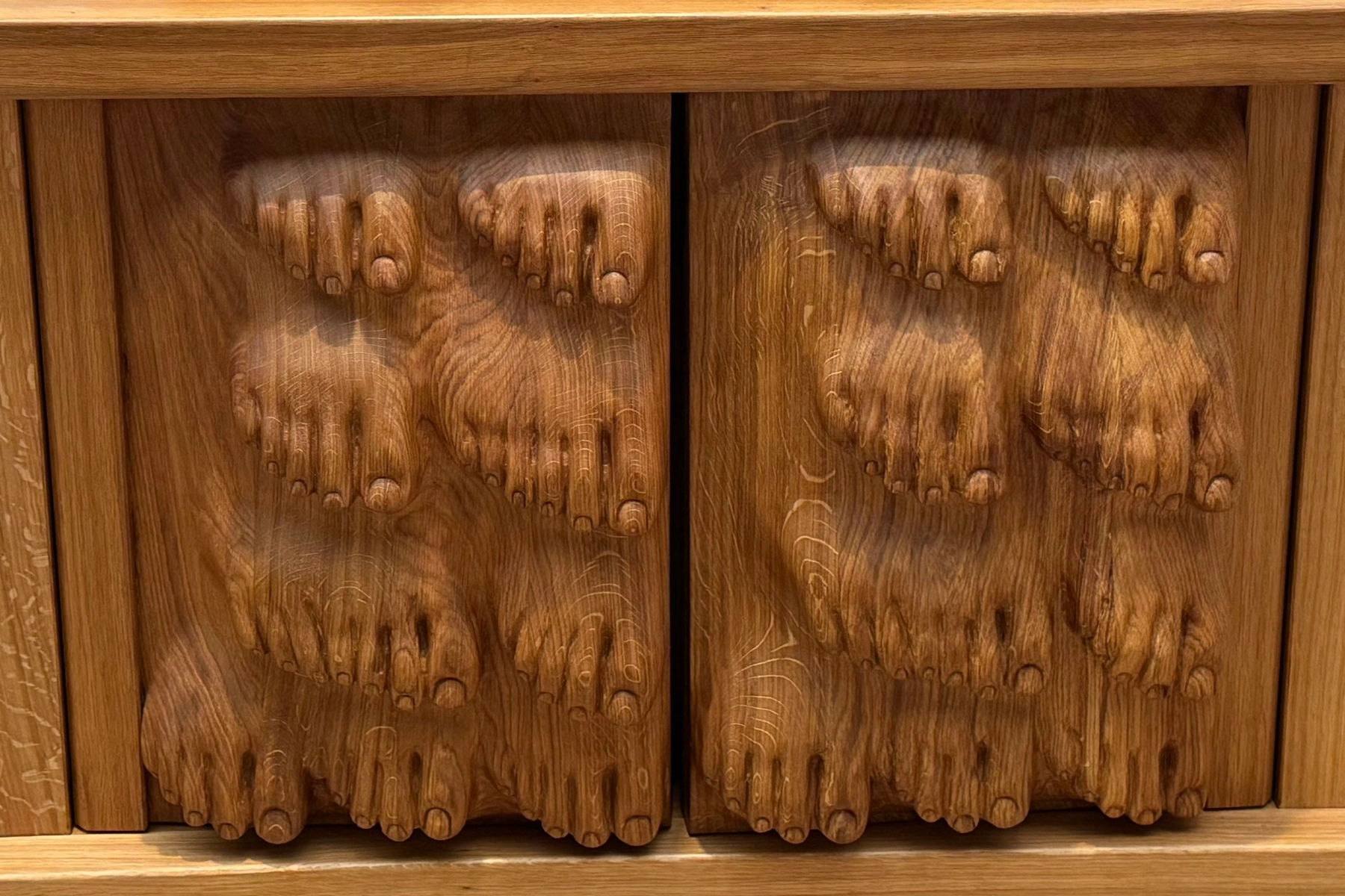 Daniel Dewar & Gregory Gicquel, Oak cabinet with giant Flanders rabbit and feet, 2022