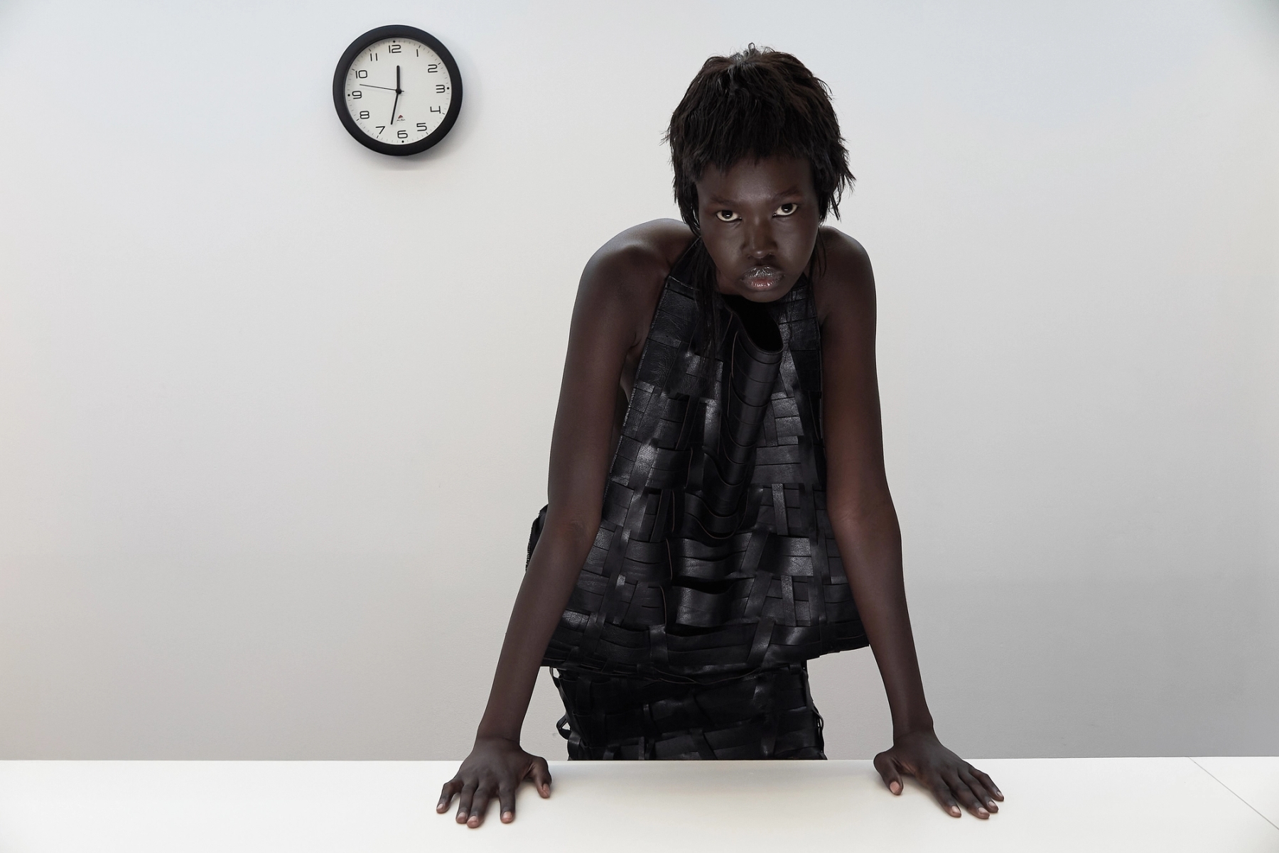 Top & Skirt Ewusie, Boots KNWLS
