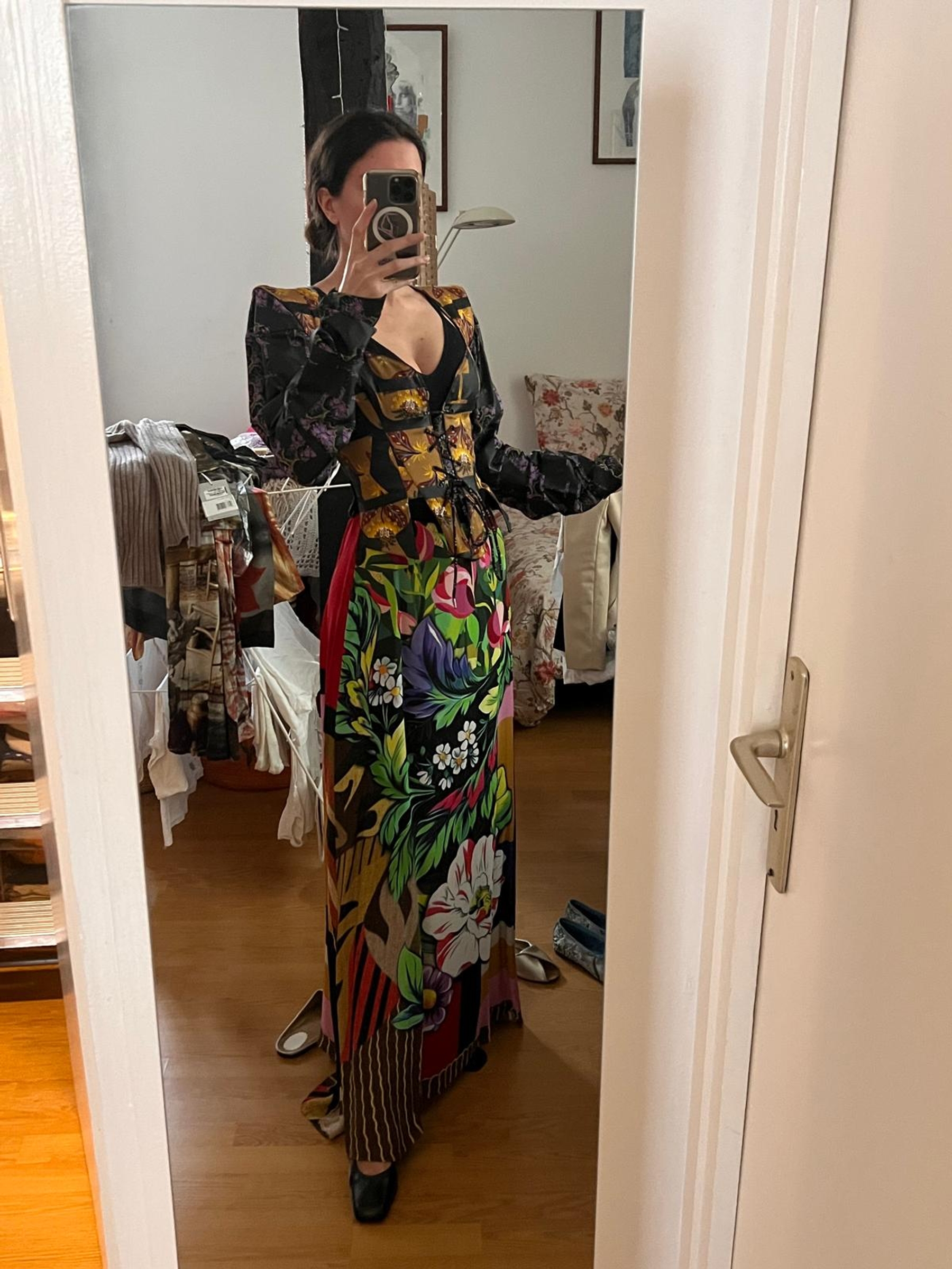 Jacket Andreas Kronthaler for Vivienne Westwood, Skirt Mary Katrantzou, Shoes artisanal