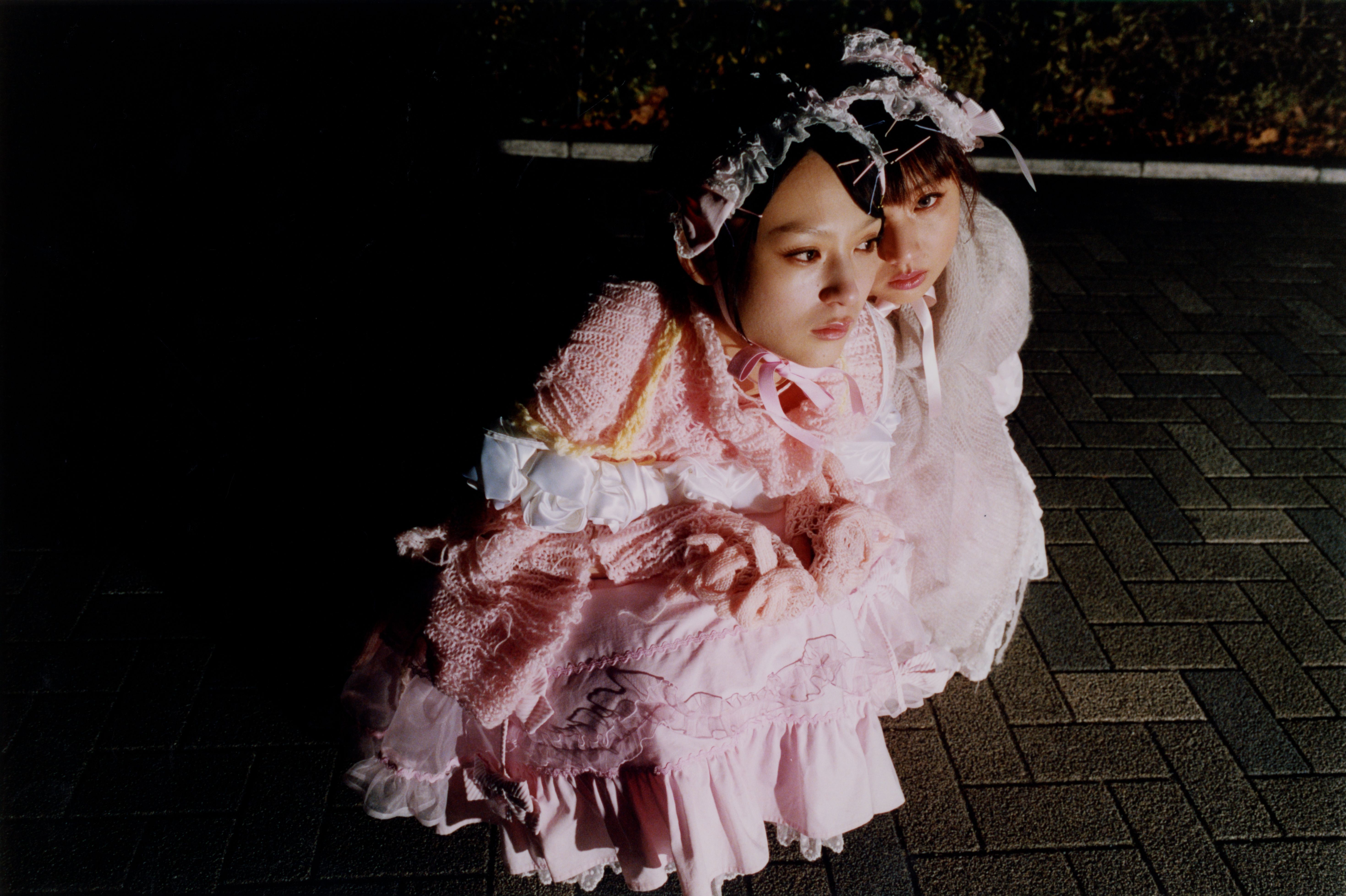 Hanging out in Odaiba by Fish Zhang and Jen Fang / NOVEMBRE GLOBAL