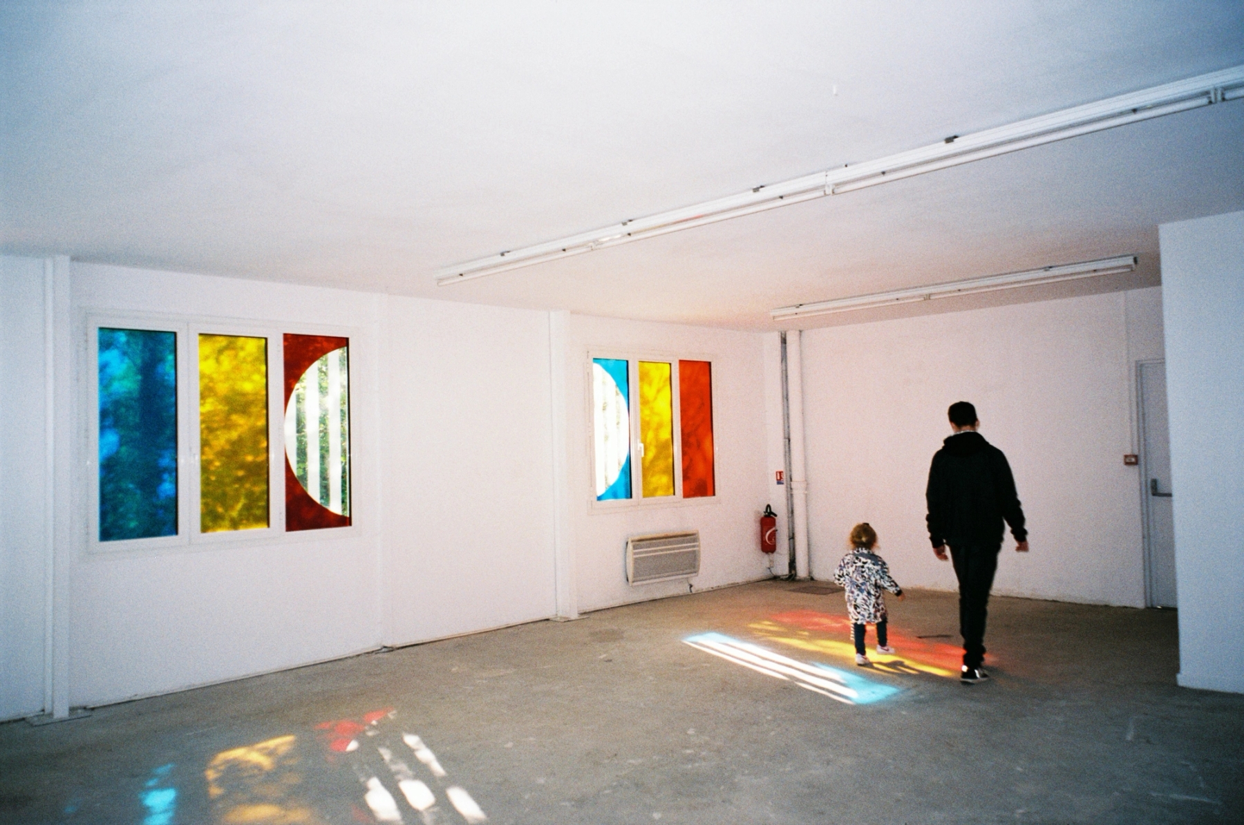 Daniel Buren - Photo-souvenir, Trois couleurs sur le Grand Morin 2017