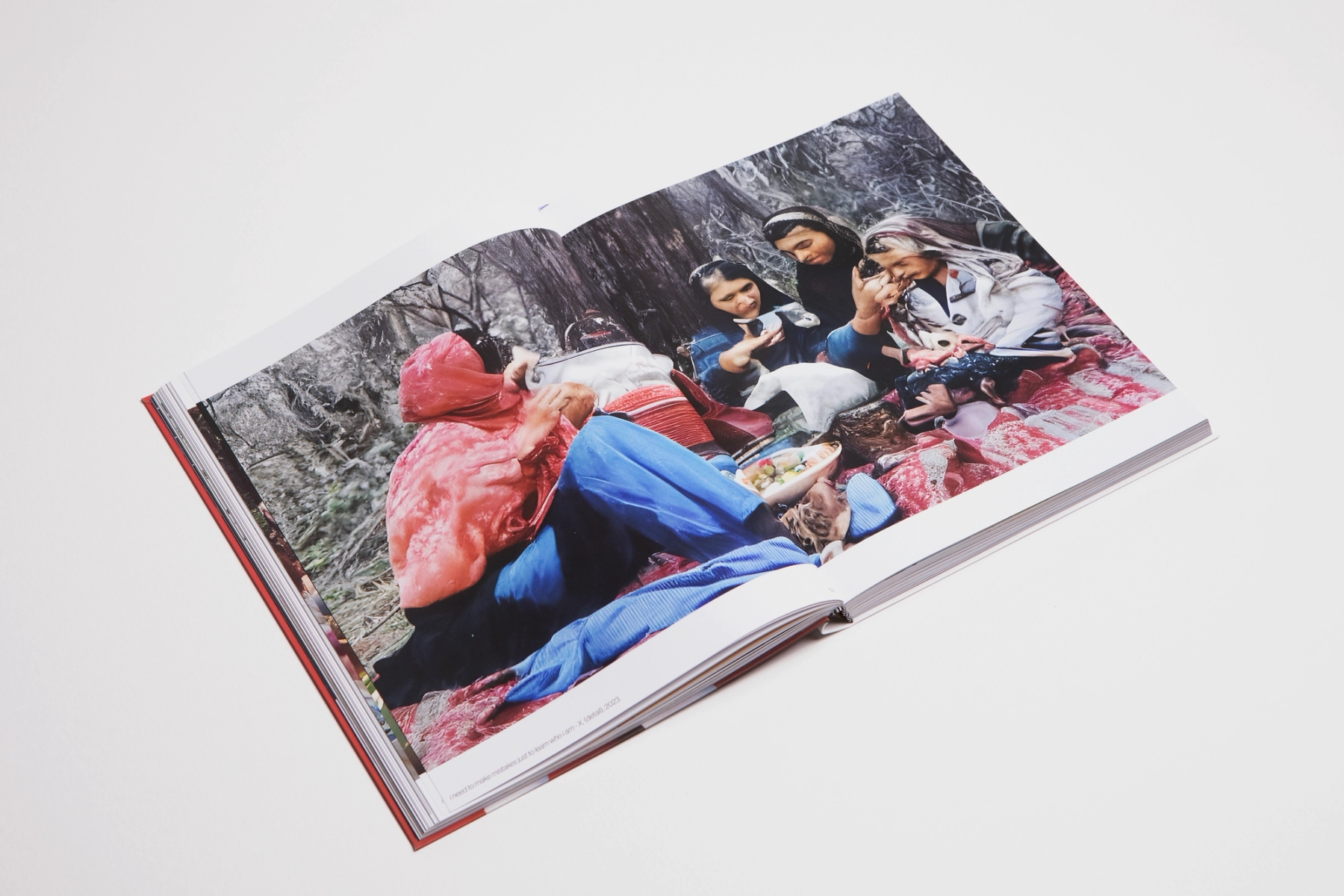 “i need to make mistakes just to learn who i am- X”, 2023 | Fine Art Print auf Hahnemühle Torchon, mounted on AluDiBond, framed