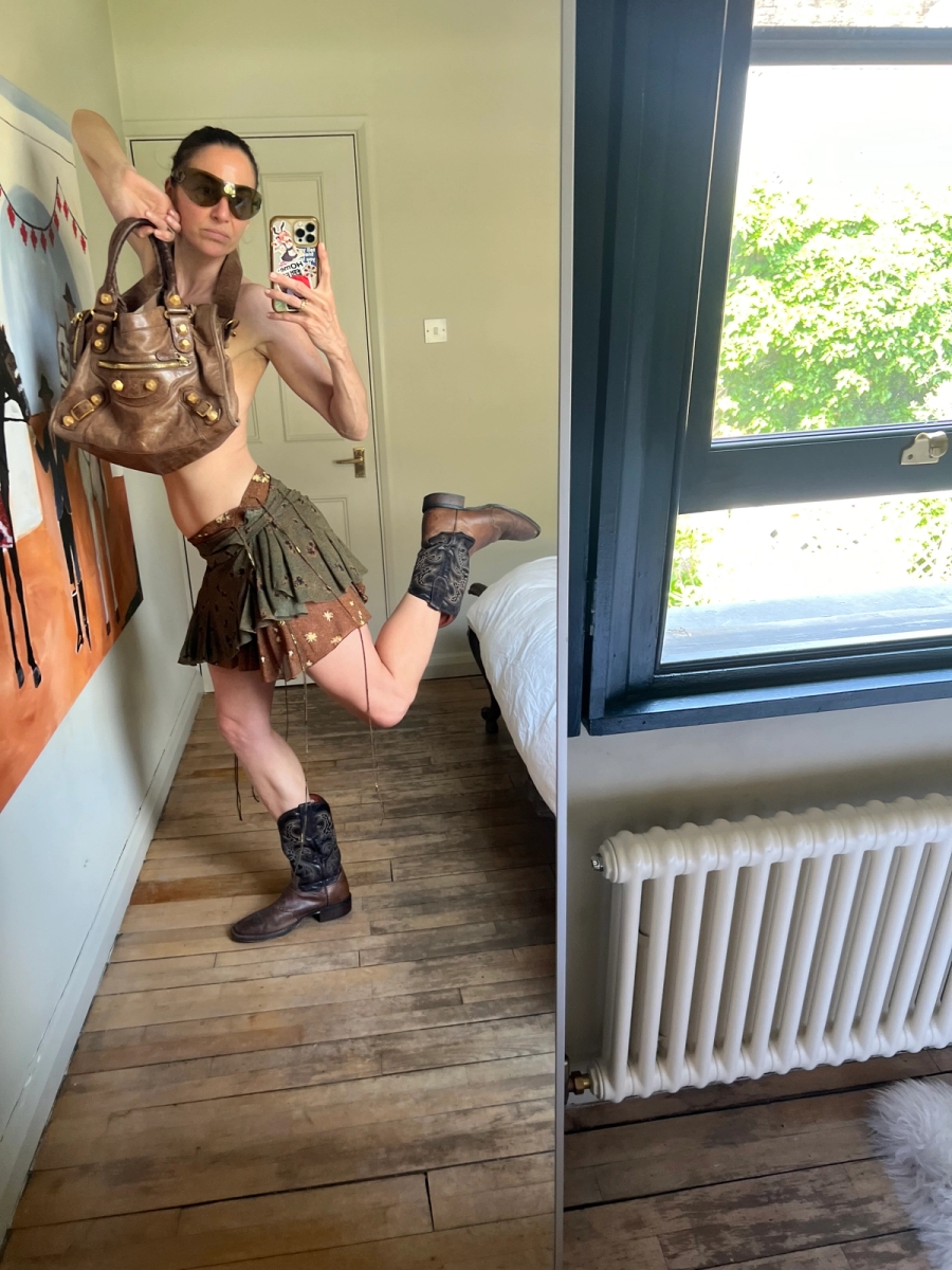 Bag Balenciaga, Skirts KNWLS, Boots Vintage