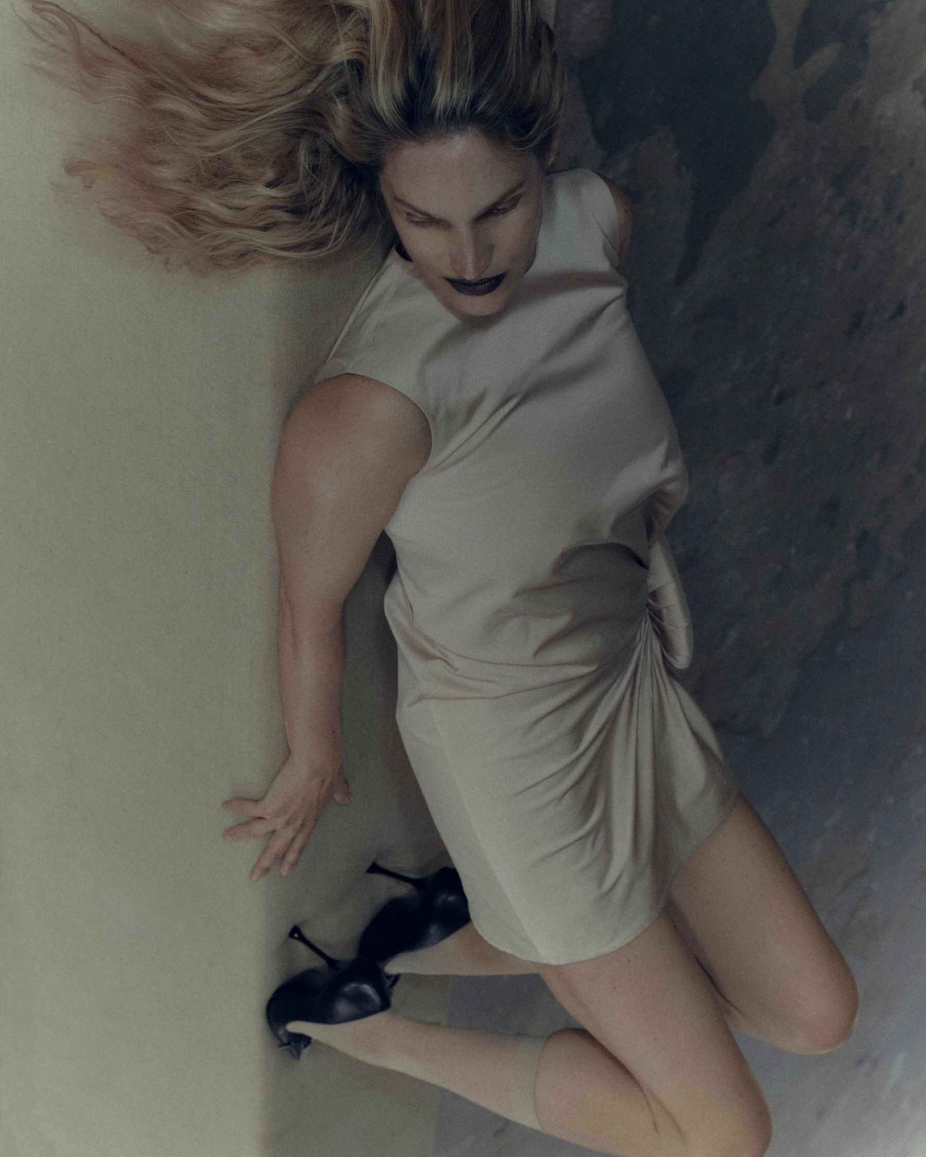 Dress Renaissance Renaissance, Shoes Jimmy Choo, Socks stylist’s own
