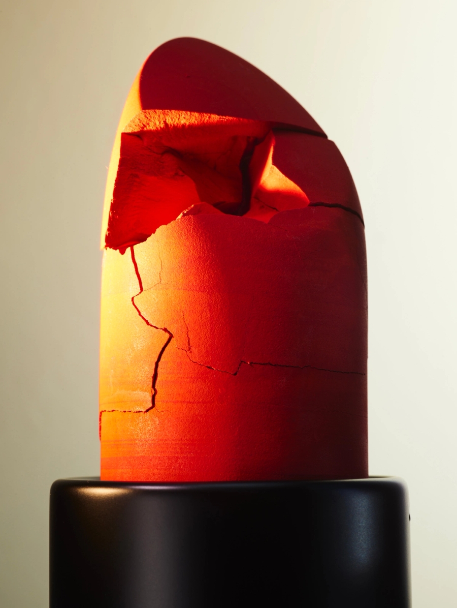 Left to right: Lipstick Gucci, Lipstick Hermès