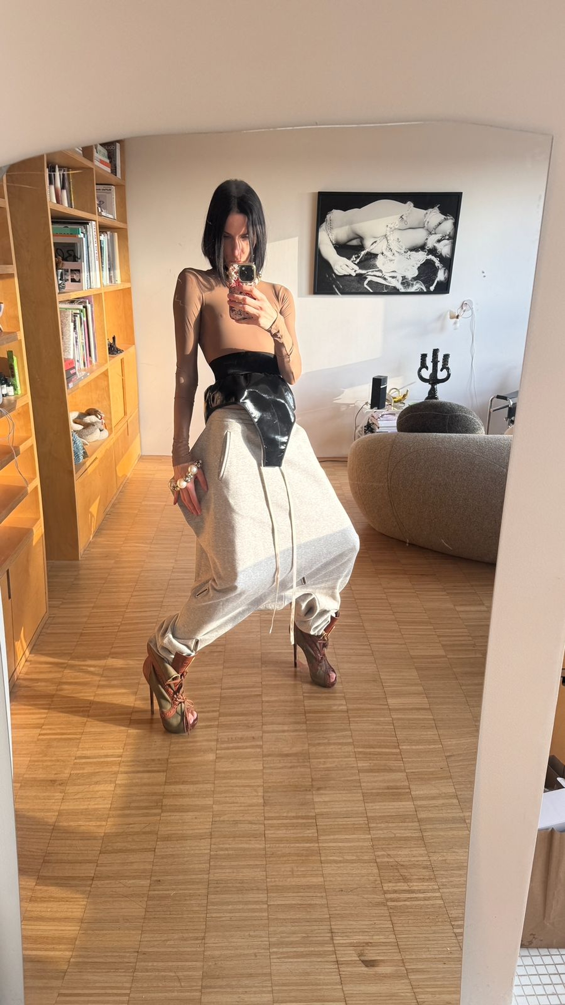 Top De Pino, Trousers HongJi Yan, Necklace and bracelet Dominik Bittmann, Shoes Alexander Mcqueen @Shushuaddict Archive