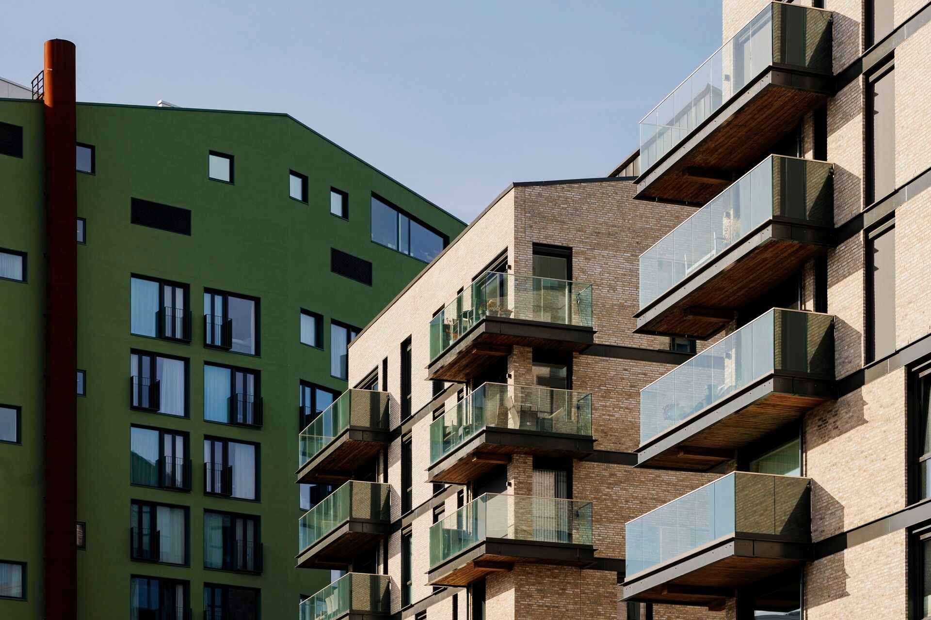 Foto av hotell Riviera og et boligprosjekt på Verket i Moss