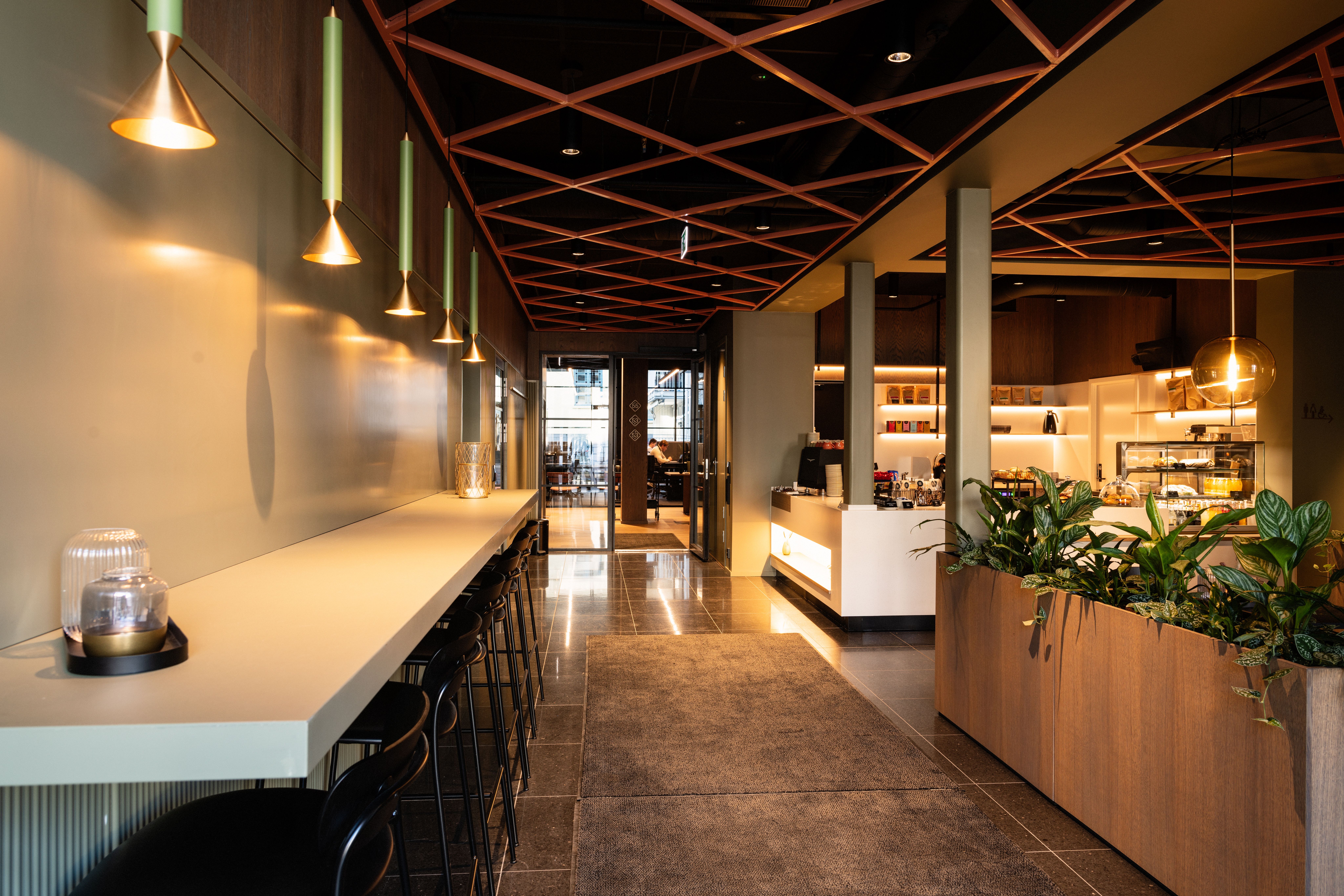 Bilde viser inngangspartiet til Parkveien 53B med egen kaffebar