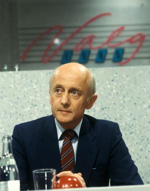 Kåre Willoch (H) var statsminister da SDØE-ordningen ble innført i 1985. Her fra valgkampen samme år.