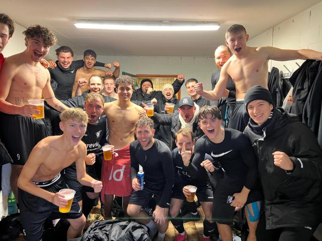 Lindenbuck geknackt, Leaderplatz gepackt: FCW feiert furioses 6:1