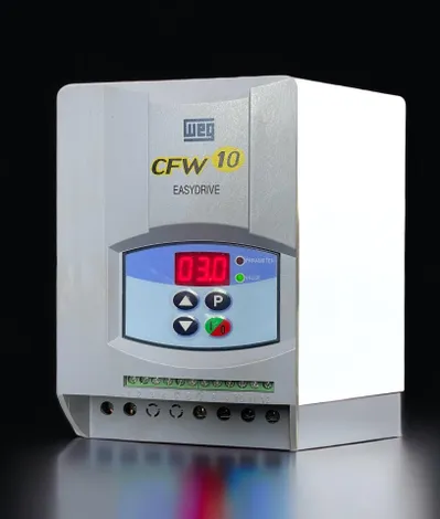 Inversor de Frequência Marca WEG Modelo CFW10 - 2cv