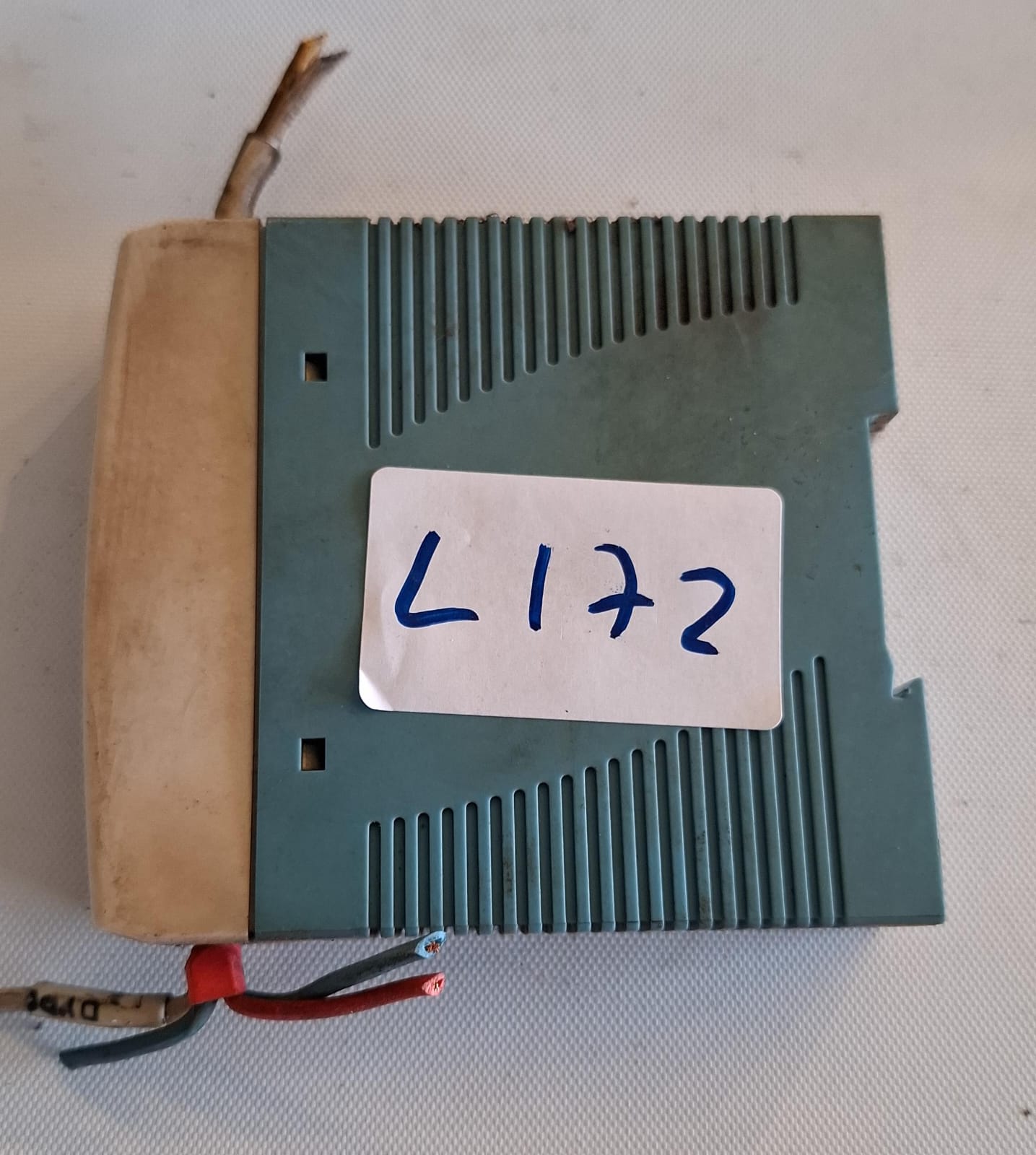 Fonte de Alimentação Dakol 24V 1A – Entrada 100-240V AC 0,55A