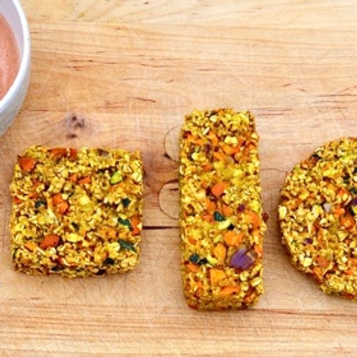 Photo de GALETTE VG À L'AVOINE ET AUX LÉGUMES, SAUCE "COCKTAIL" AU TOFU SOYEUX