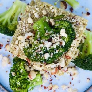 Photo de Quinoa et Brocolis, sauce chèvre-noisettes