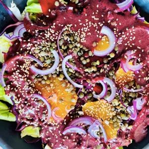 Photo de Salade d'hiver à la vinaigrette aux myrtilles