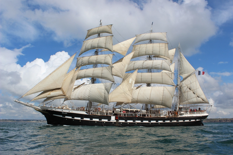 Le Belem au large de Brest