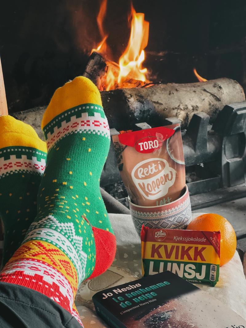 Mes chaussettes devant un feu de cheminée