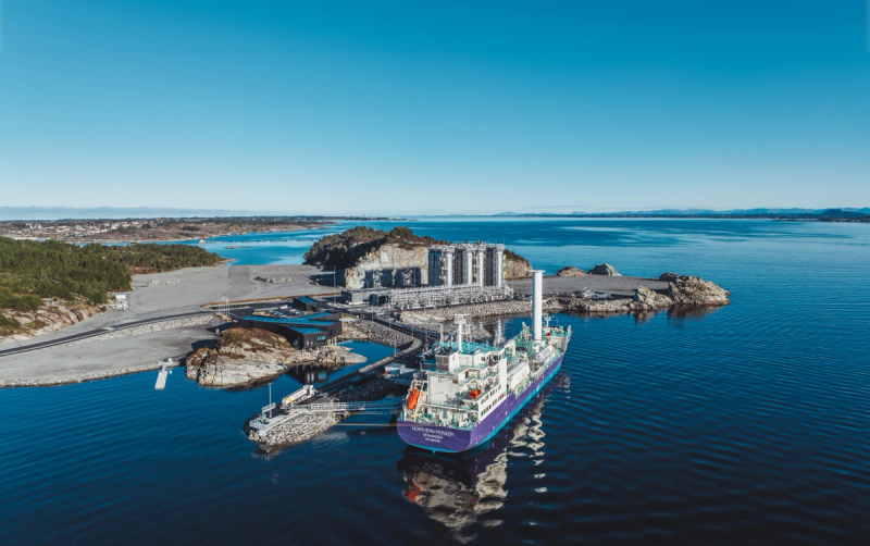 Photo de drone du terminal de réception CO₂