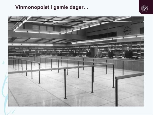Un Vinmonopolet avec les comptoirs