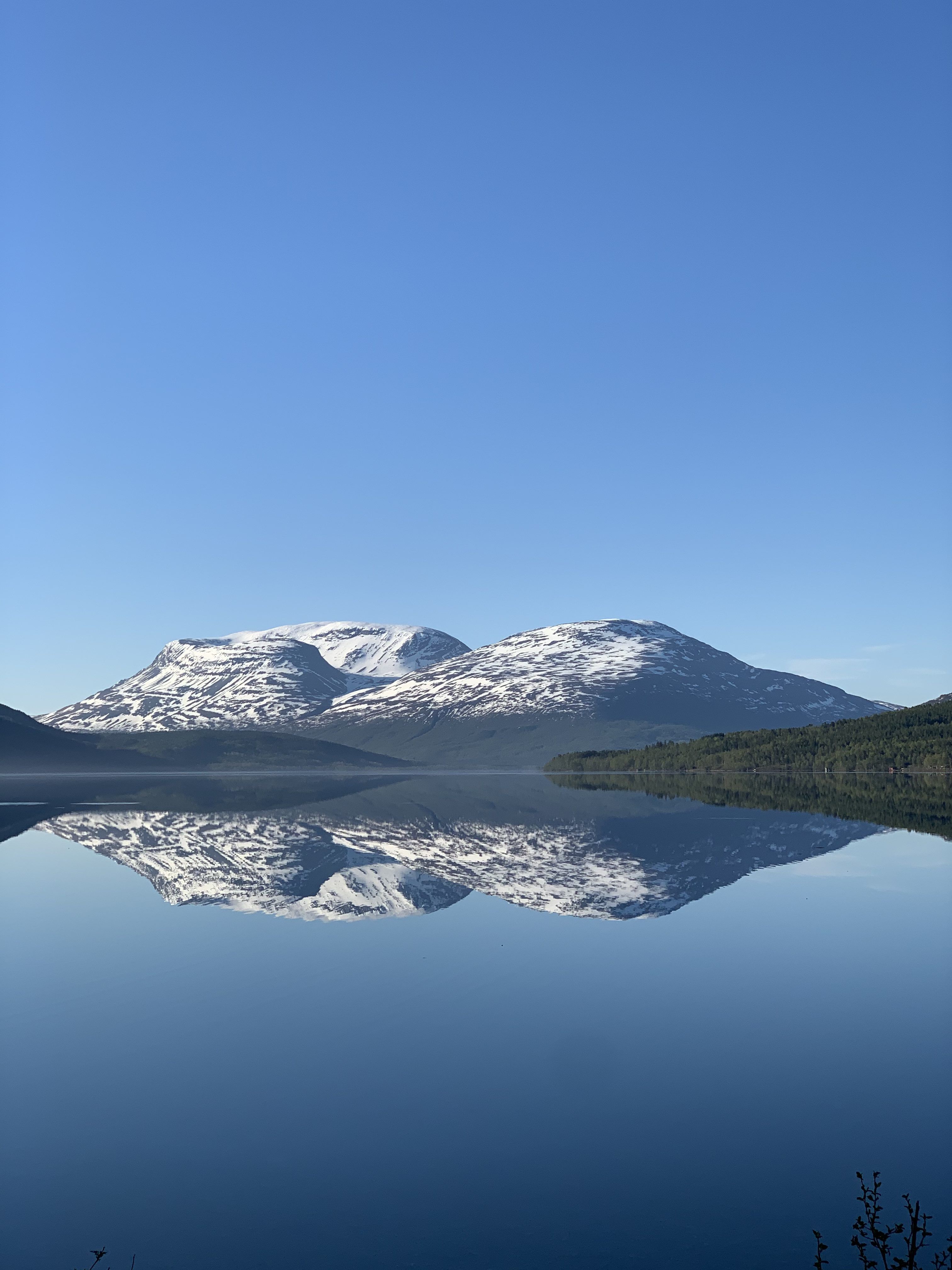Rostavatn au printemps
