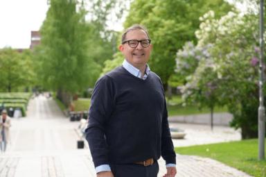 Mike Fürtsenberg, leader in sio associtations