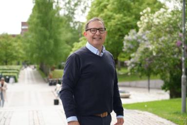 Mike Fürtsenberg, leader in sio associtations