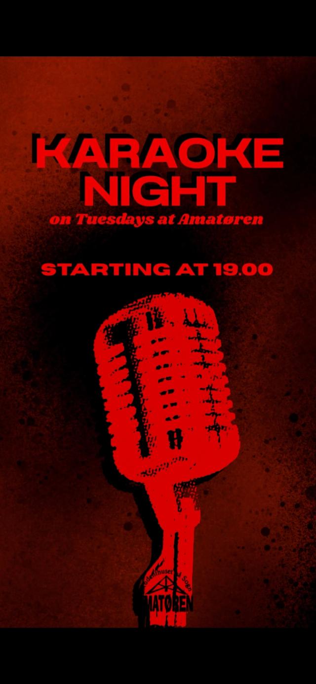 Rød og svart plakat for karaokekveld på Amatøren hver tirsdag fra kl. 19.00, illustrert med en stor retromikrofon.