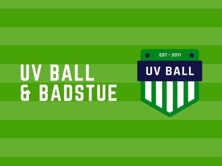 Grønn grafisk plakat med teksten «UV BALL & BADSTUE» til venstre og et skjoldlignende emblem til høyre med teksten «UV BALL» og «EST · 2011».